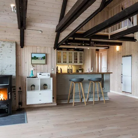 Holiday Cxciv Holiday home